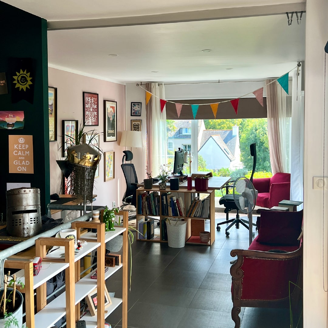 GLAD-bureau-min GLAD-bureau-min